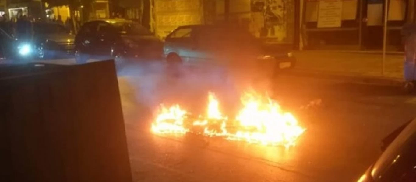 Θεσσαλονίκη: 35χρονος Κούρδος έβαλε φωτιά σε στρώμα και άρπαξε και ο κάδος (φωτο)